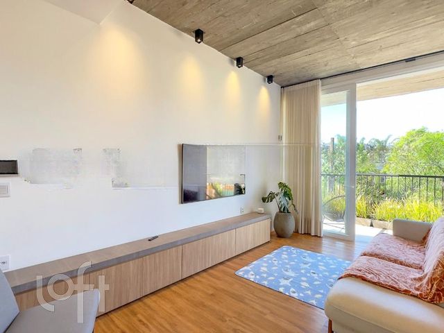 Casa com 320m², 3 dormitórios, 2 suítes, 3 vagas, Chácara das Pedras em Porto Alegre