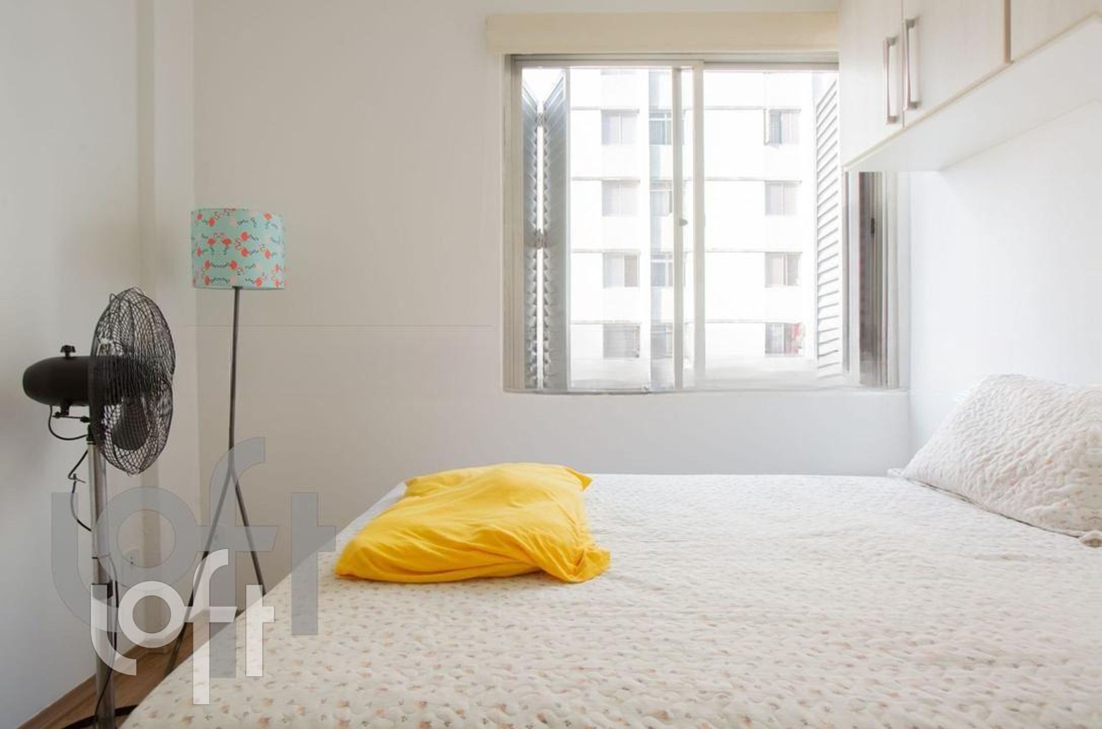 Apartamento à venda com 2 quartos, 77m² - Foto 9