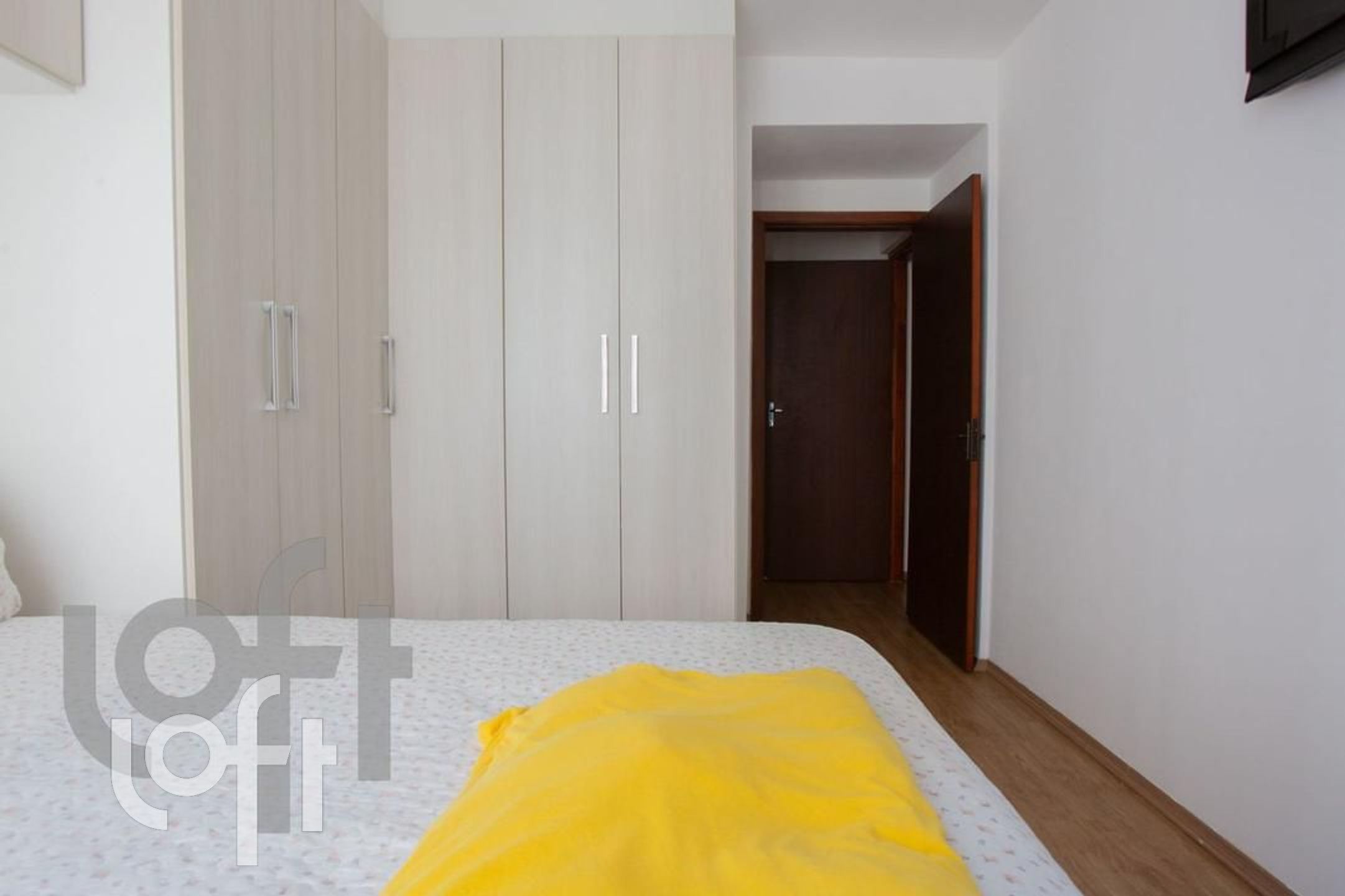 Apartamento à venda com 2 quartos, 77m² - Foto 6