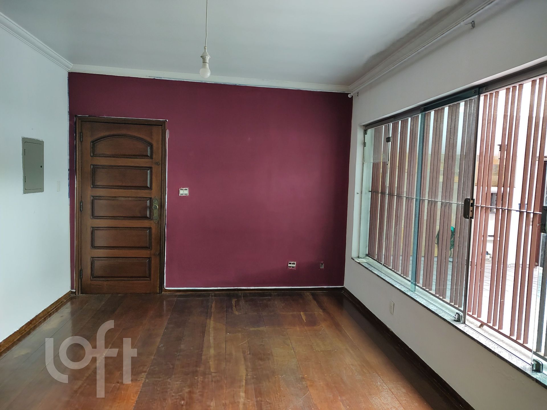 Casa à venda com 4 quartos, 250m² - Foto 3