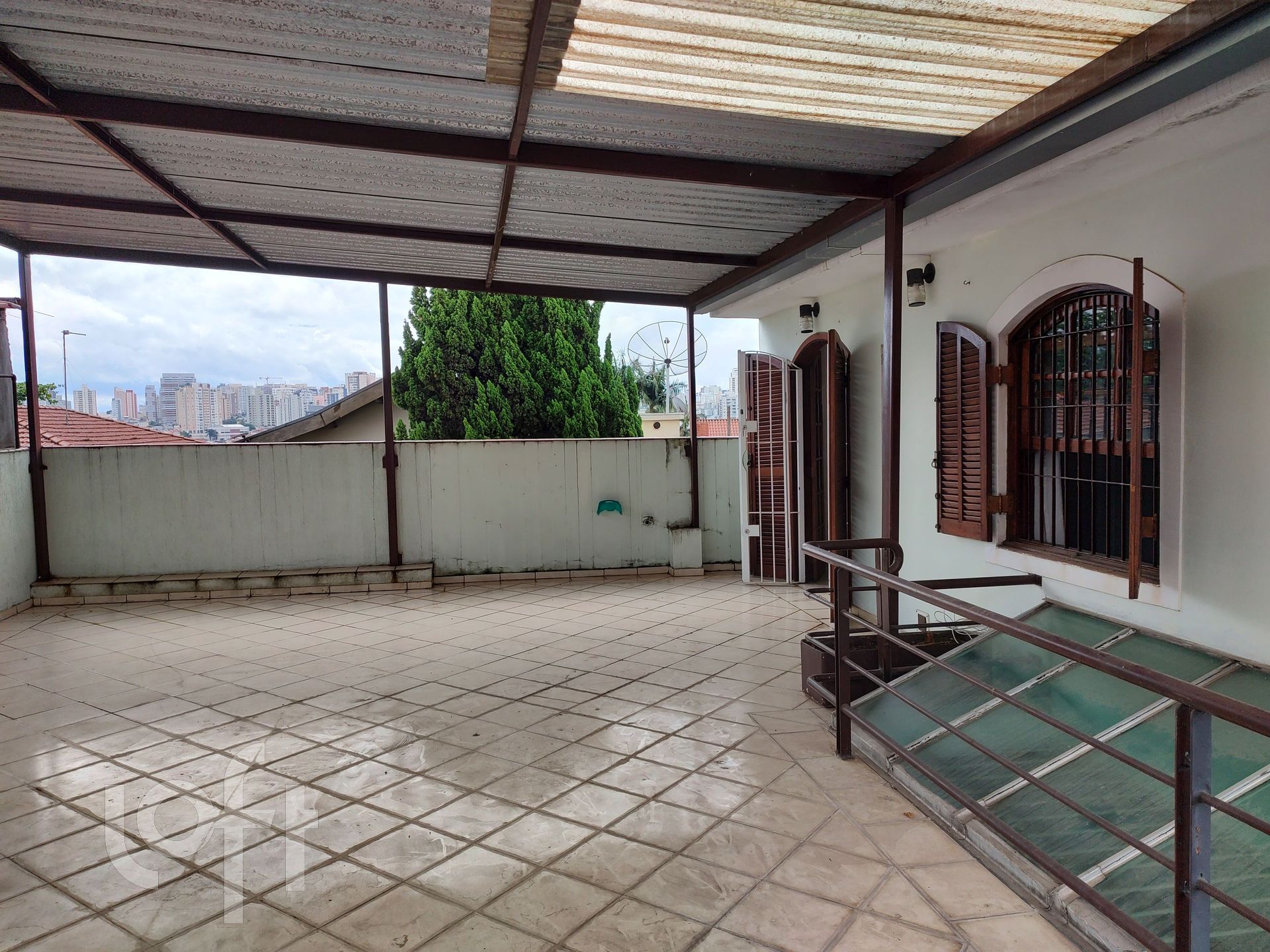 Casa à venda com 4 quartos, 250m² - Foto 20