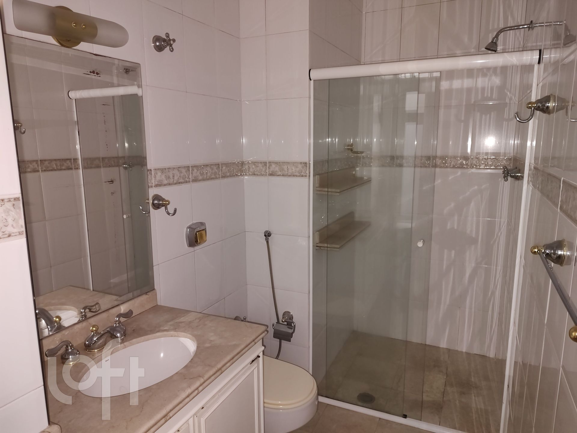 Casa à venda com 4 quartos, 250m² - Foto 15