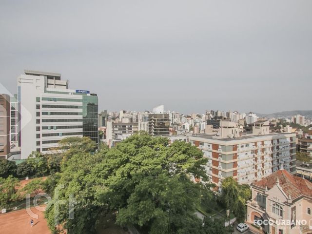 Apartamento com 37m², 1 dormitório, 1 vaga, Moinhos de Vento em Porto Alegre