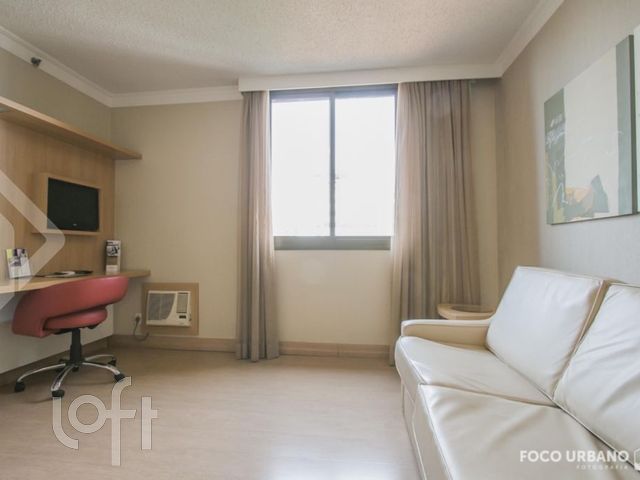 Apartamento com 37m², 1 dormitório, 1 vaga, Moinhos de Vento em Porto Alegre