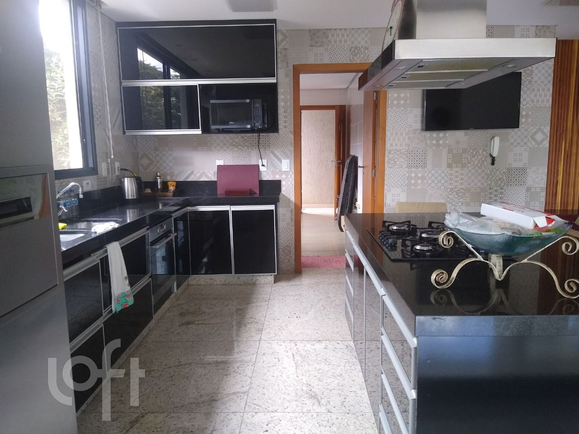 Casa de Condomínio à venda com 4 quartos, 380m² - Foto 13