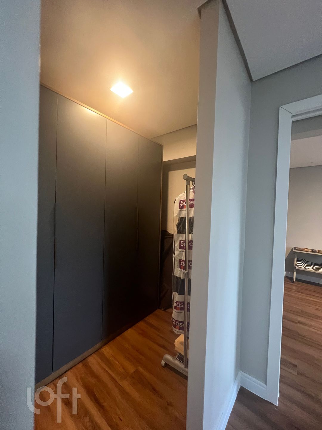 Apartamento à venda com 1 quarto, 56m² - Foto 7