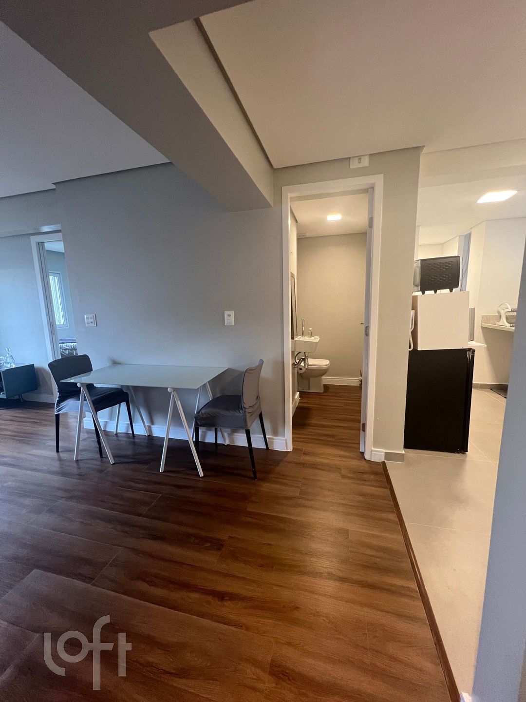 Apartamento à venda com 1 quarto, 56m² - Foto 3