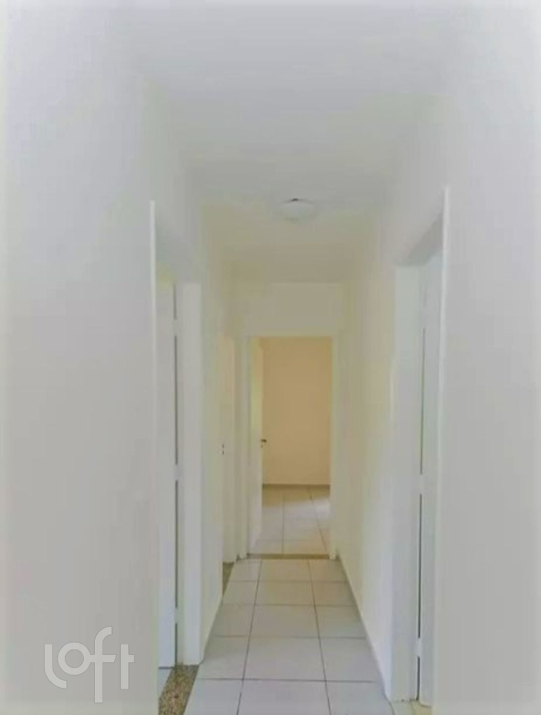 Apartamento à venda com 2 quartos, 69m² - Foto 2