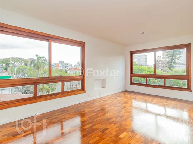 Apartamento com 112m², 3 dormitórios, 1 suíte, 1 vaga, Higienópolis em Porto Alegre