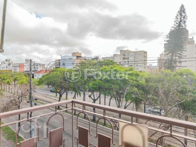 Apartamento com 112m², 3 dormitórios, 1 suíte, 1 vaga, Higienópolis em Porto Alegre