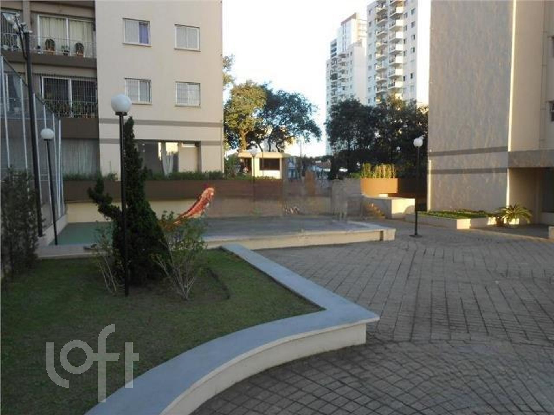 Apartamento à venda com 2 quartos, 66m² - Foto 18