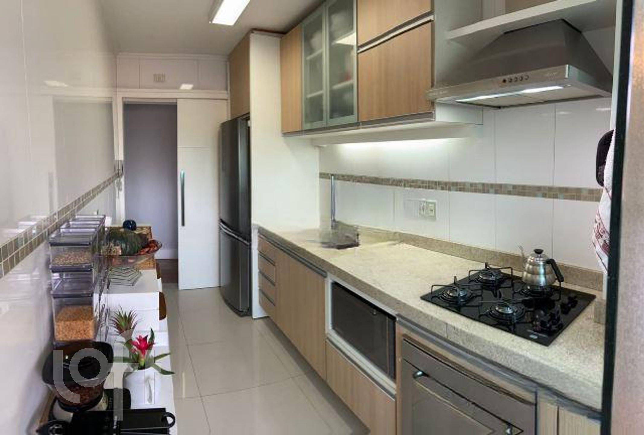 Apartamento à venda com 2 quartos, 66m² - Foto 6