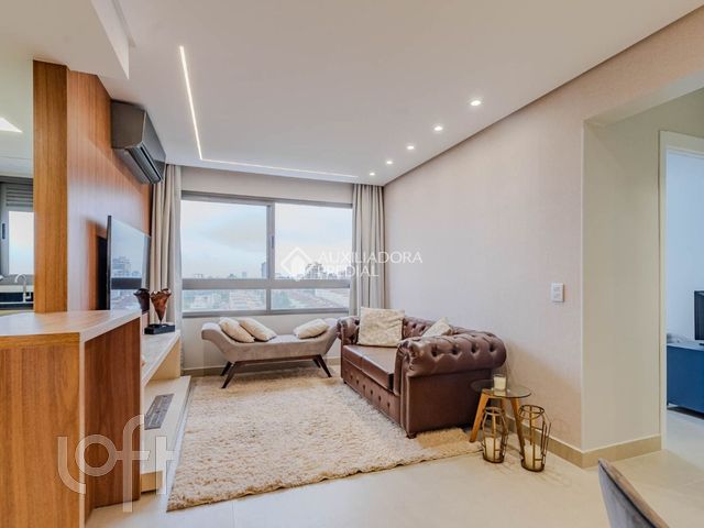 Apartamento com 63m², 2 dormitórios, 1 suíte, 1 vaga, Vila Ipiranga em Porto Alegre