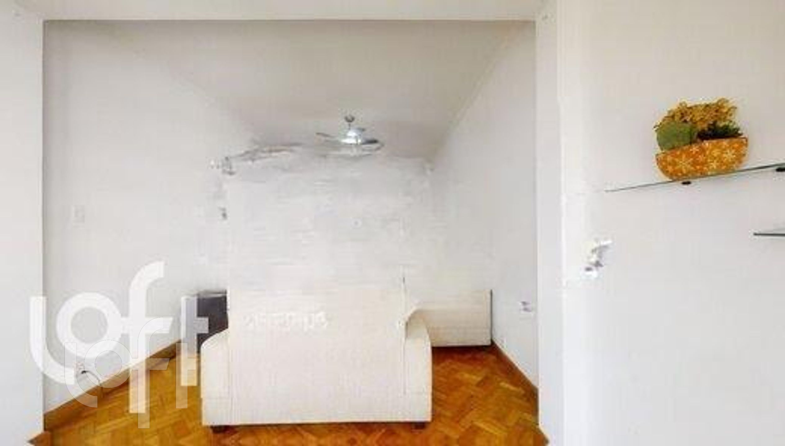 Apartamento à venda com 3 quartos, 140m² - Foto 4