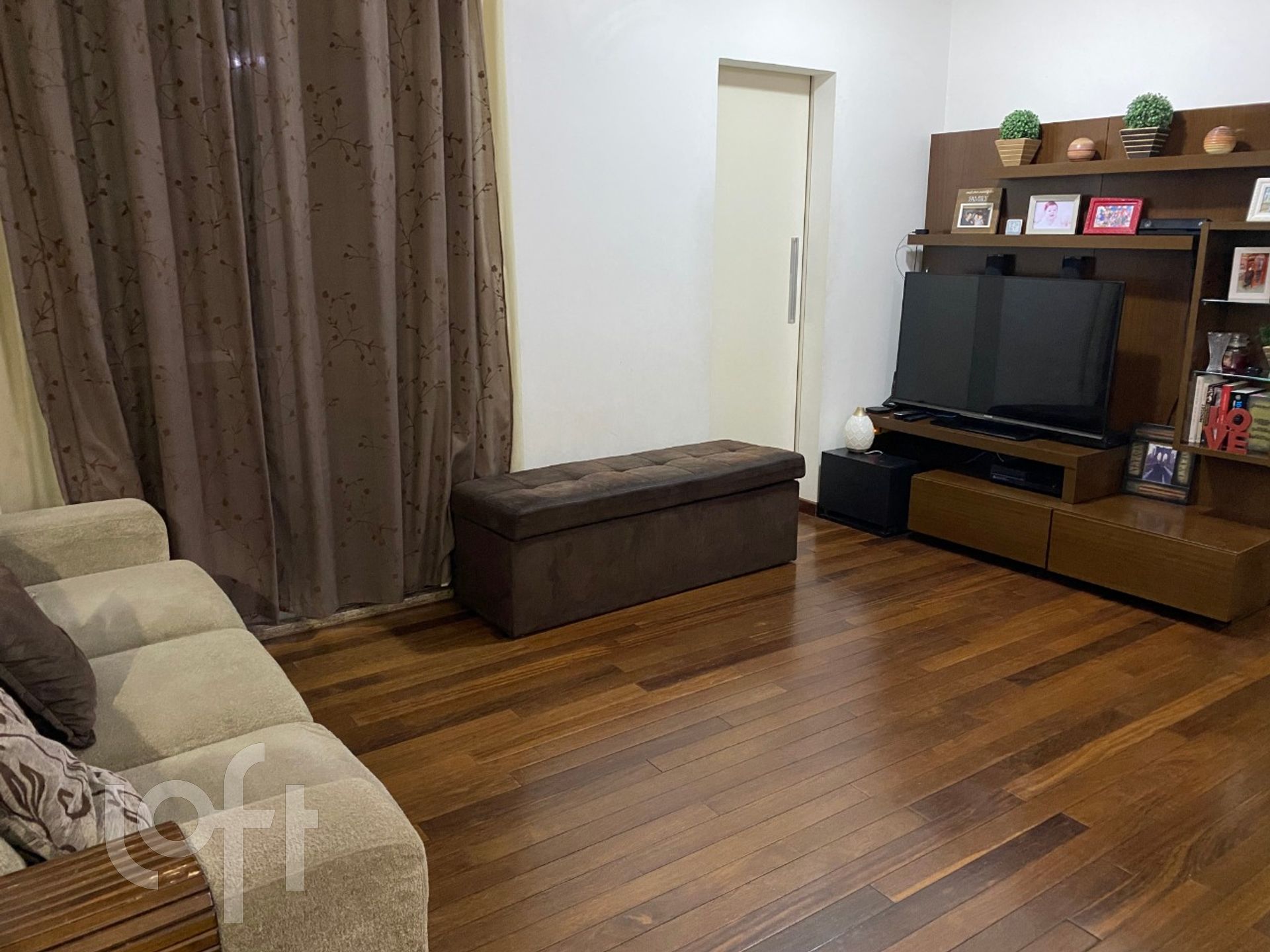 Apartamento à venda com 2 quartos, 65m² - Foto 1