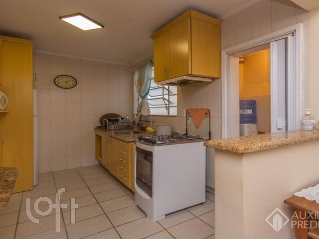 Apartamento com 80m², 2 dormitórios, 1 vaga, Petrópolis em Porto Alegre