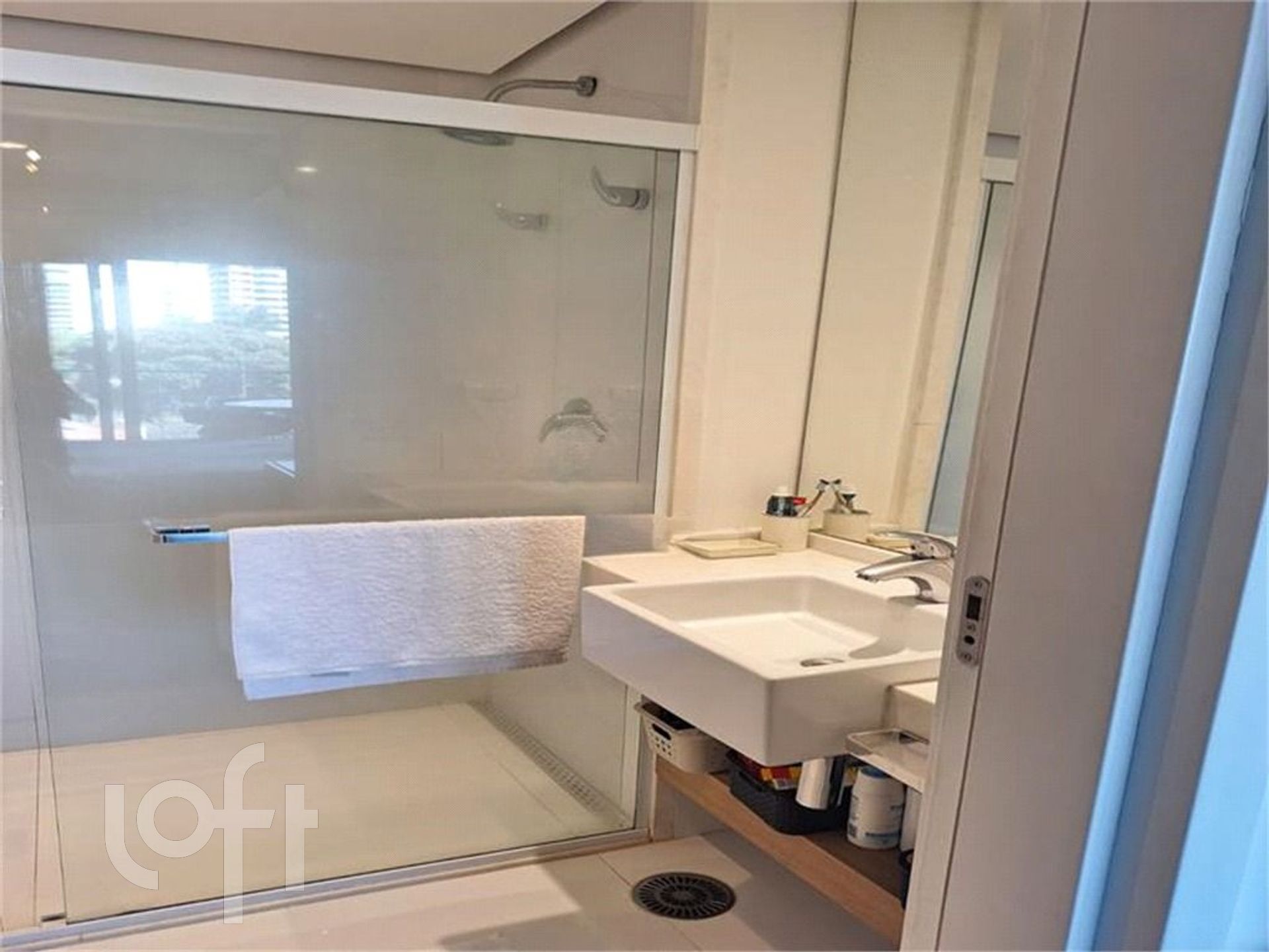 Apartamento à venda com 1 quarto, 45m² - Foto 33