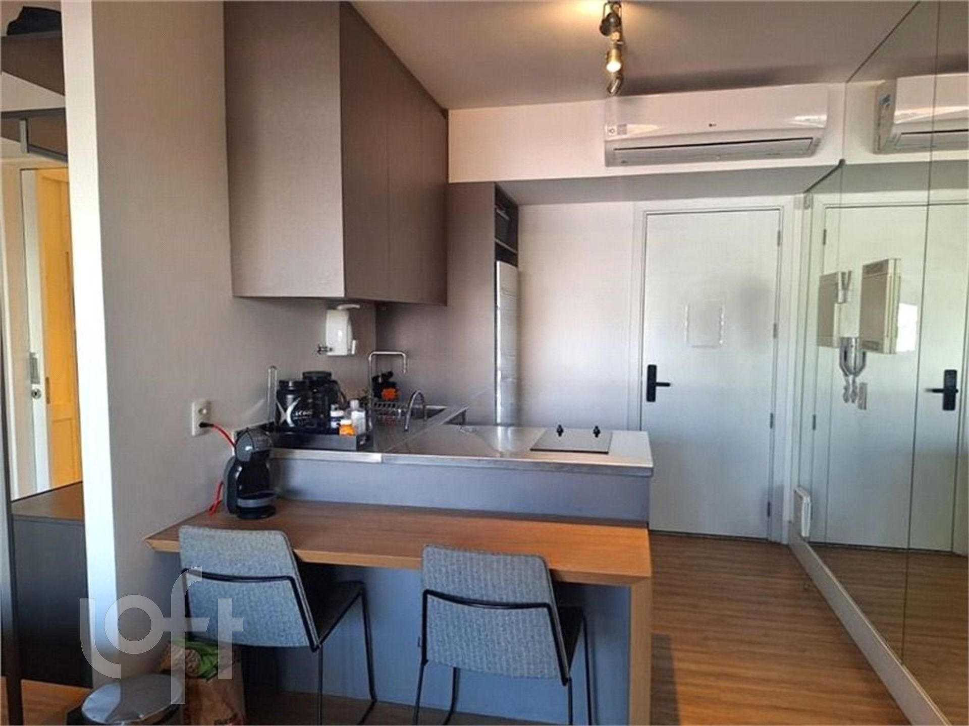 Apartamento à venda com 1 quarto, 45m² - Foto 19