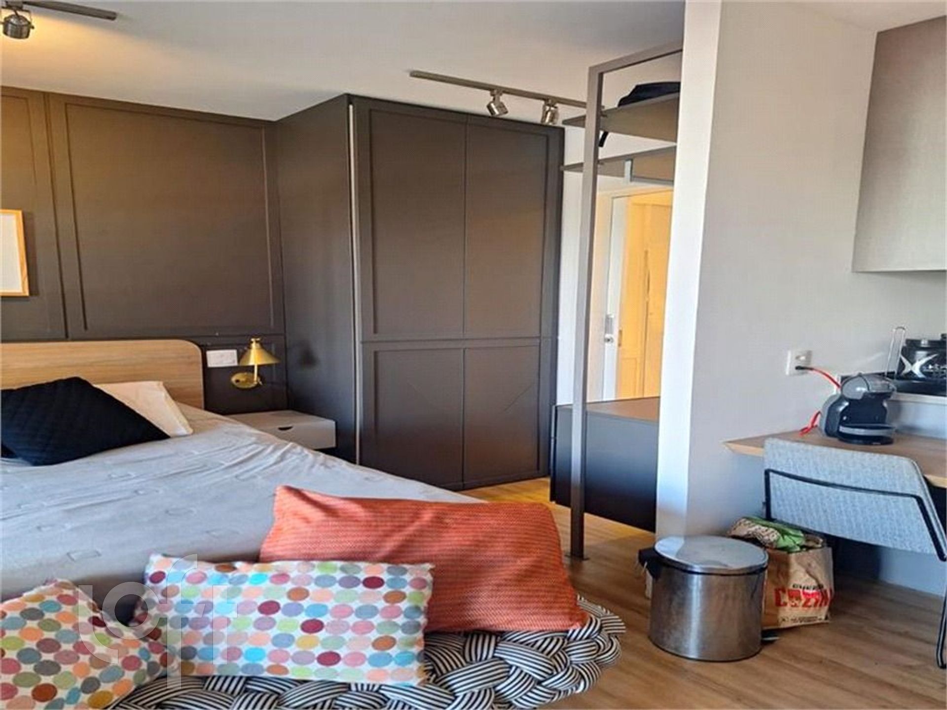 Apartamento à venda com 1 quarto, 45m² - Foto 14