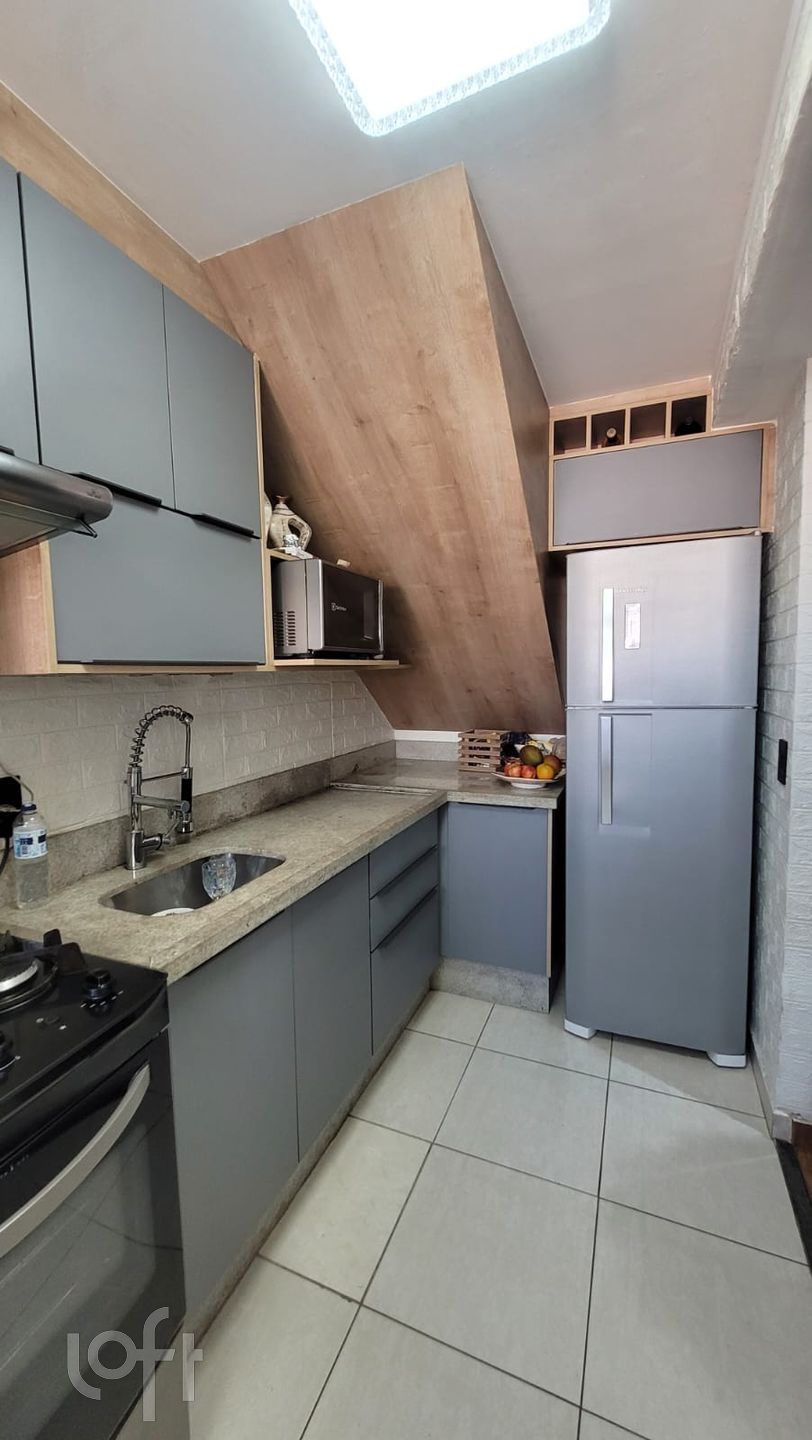 Apartamento à venda com 2 quartos, 95m² - Foto 9