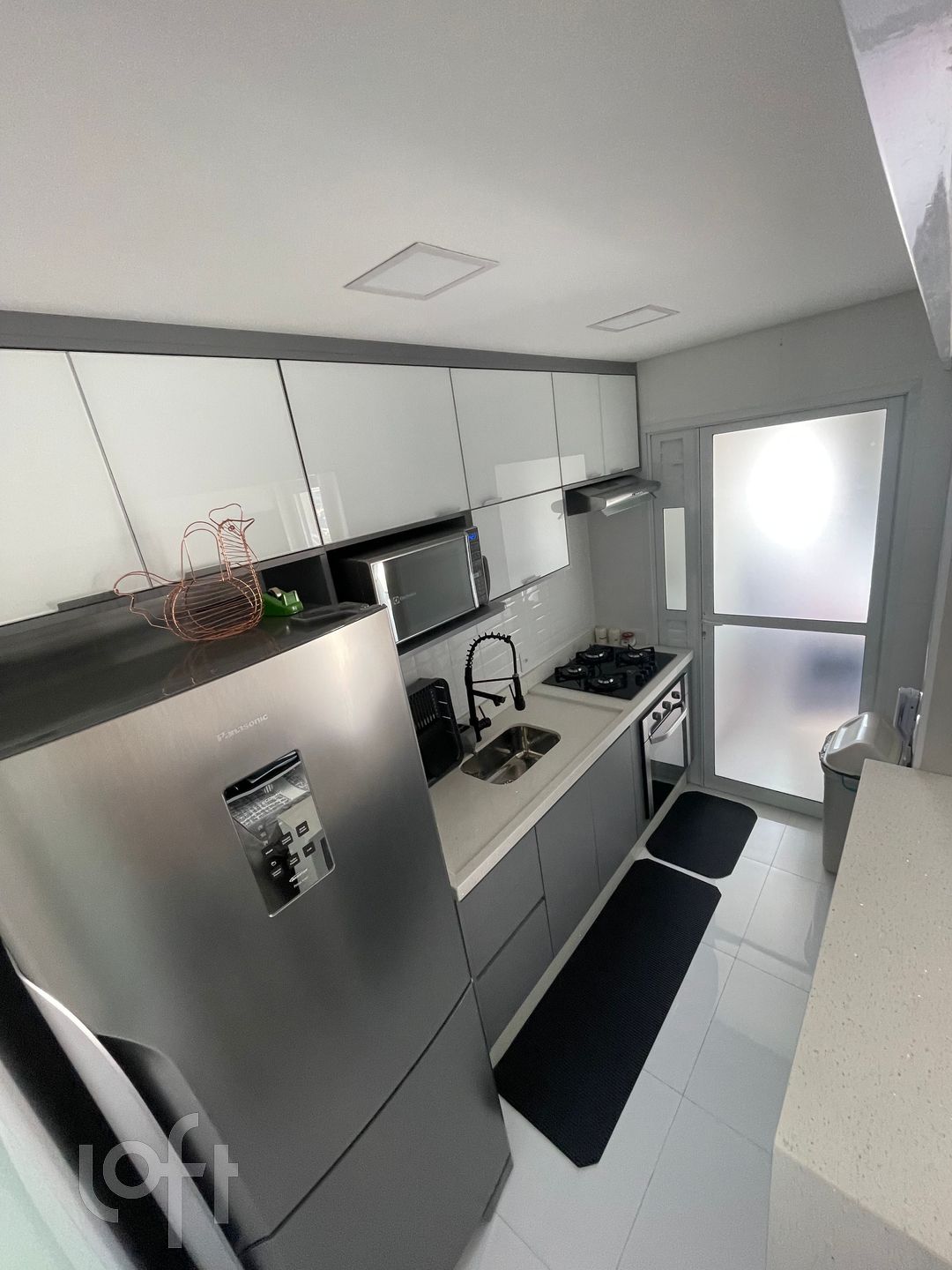 Apartamento à venda com 2 quartos, 62m² - Foto 15