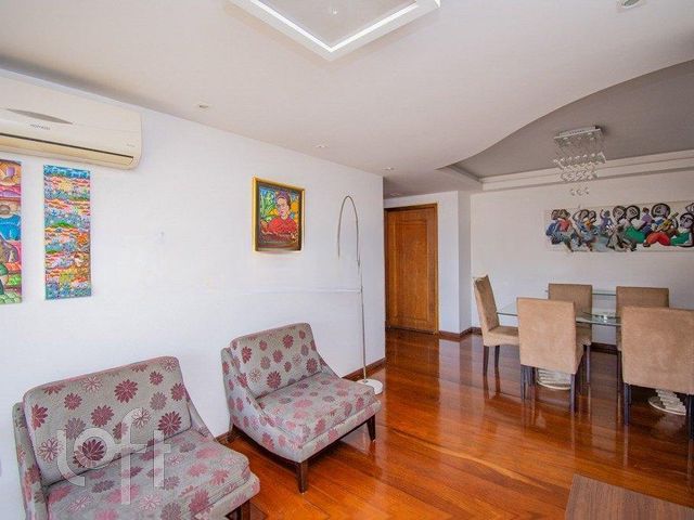 Apartamento com 102m², 3 dormitórios, 1 suíte, 1 vaga, Higienópolis em Porto Alegre
