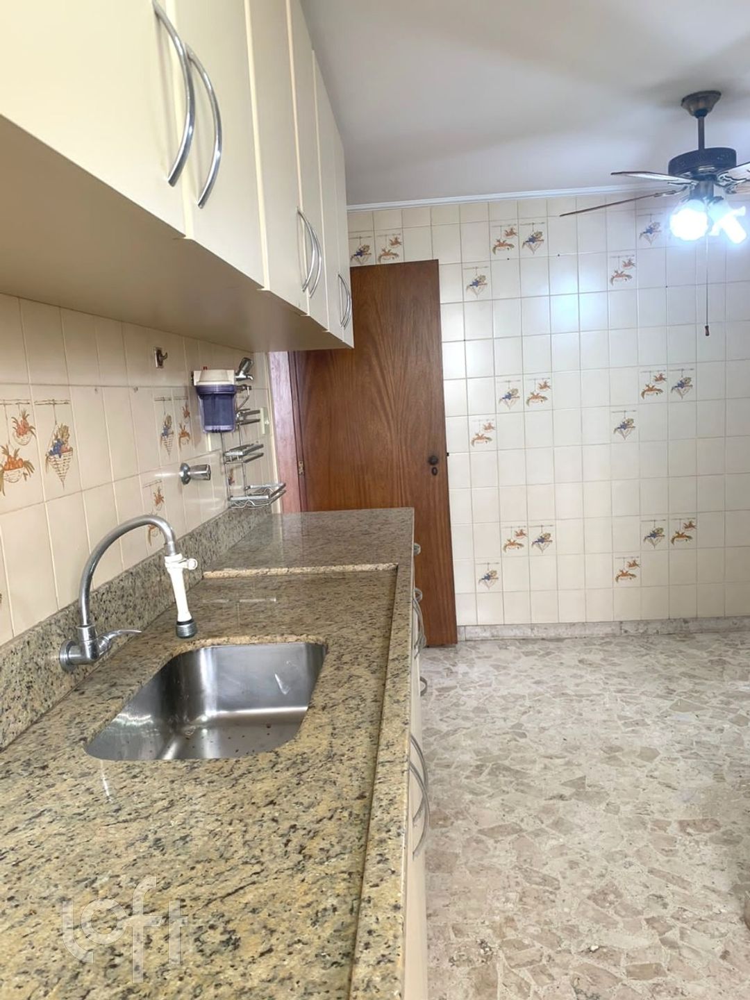 Apartamento à venda com 3 quartos, 180m² - Foto 6