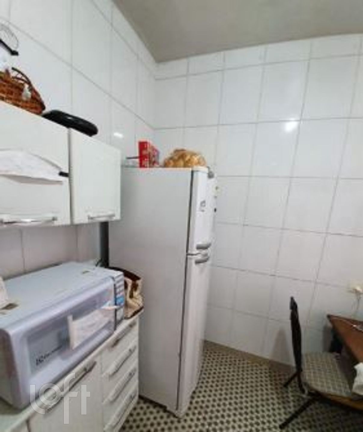 Apartamento à venda com 3 quartos, 180m² - Foto 3