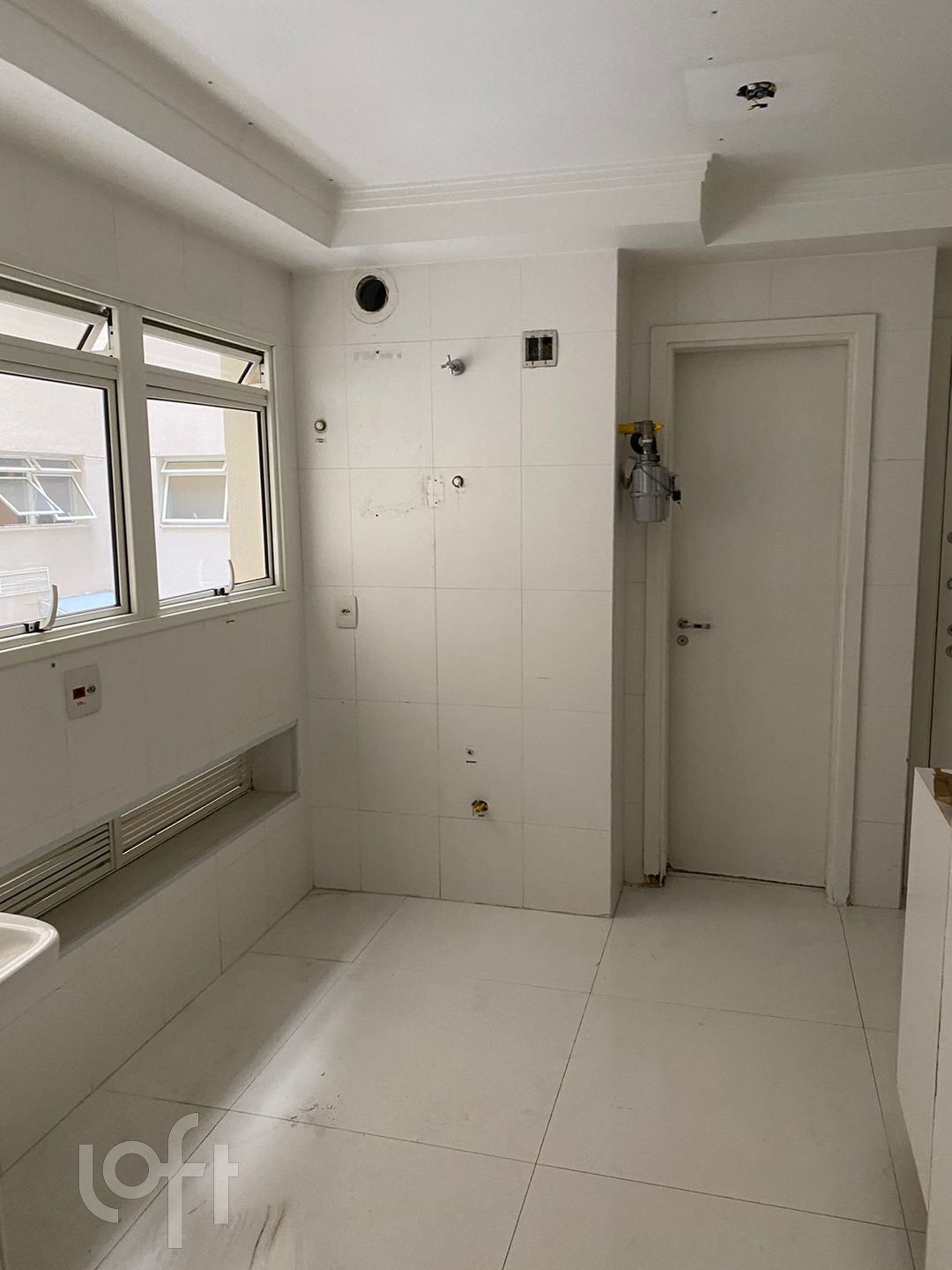 Apartamento à venda com 4 quartos, 297m² - Foto 11