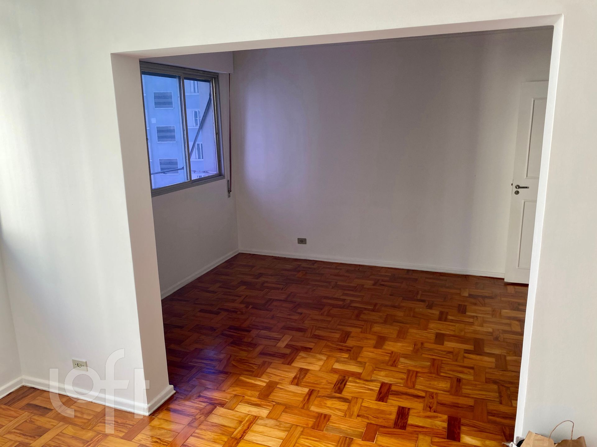 Apartamento à venda com 1 quarto, 87m² - Foto 4