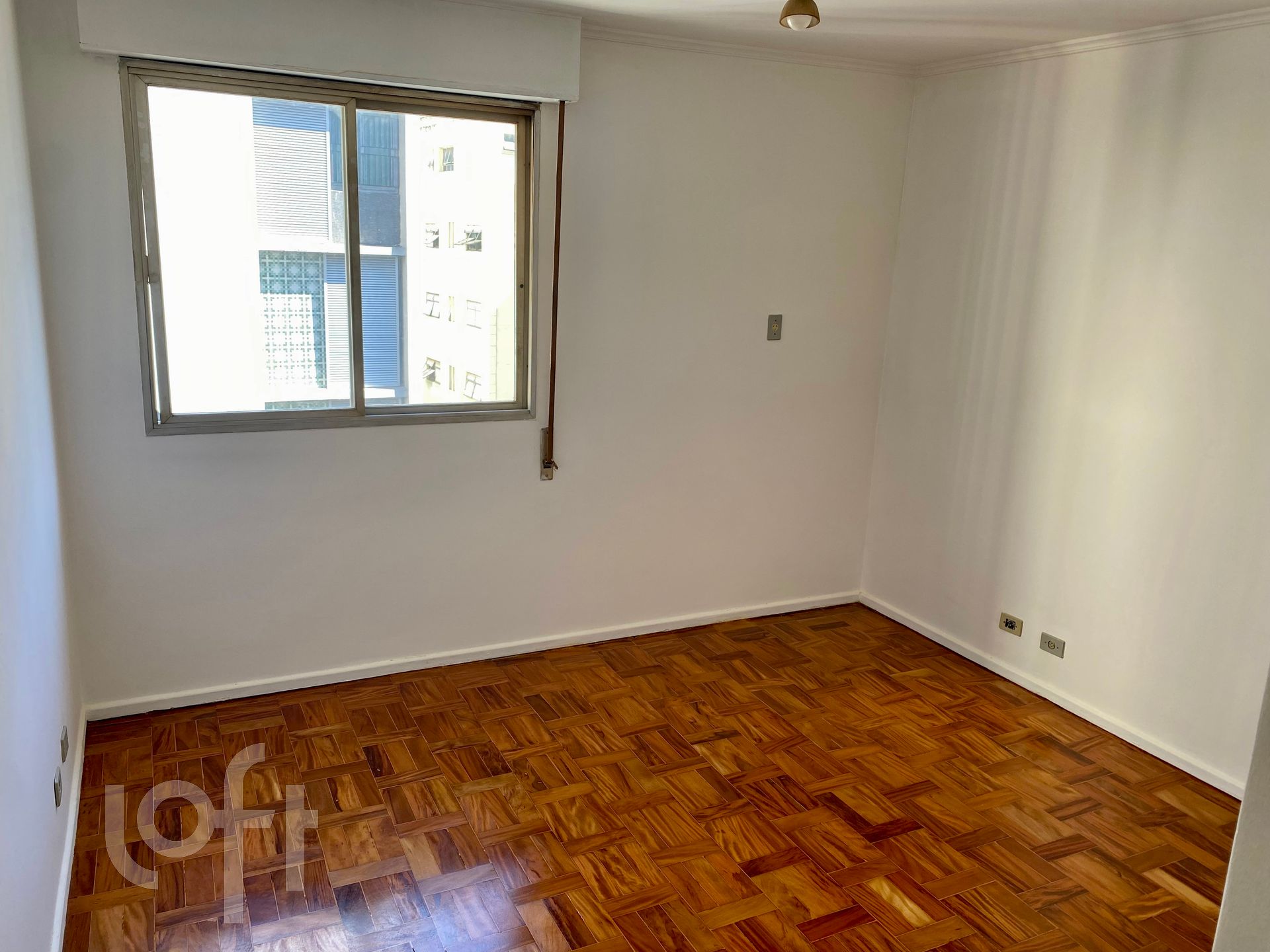 Apartamento à venda com 1 quarto, 87m² - Foto 11