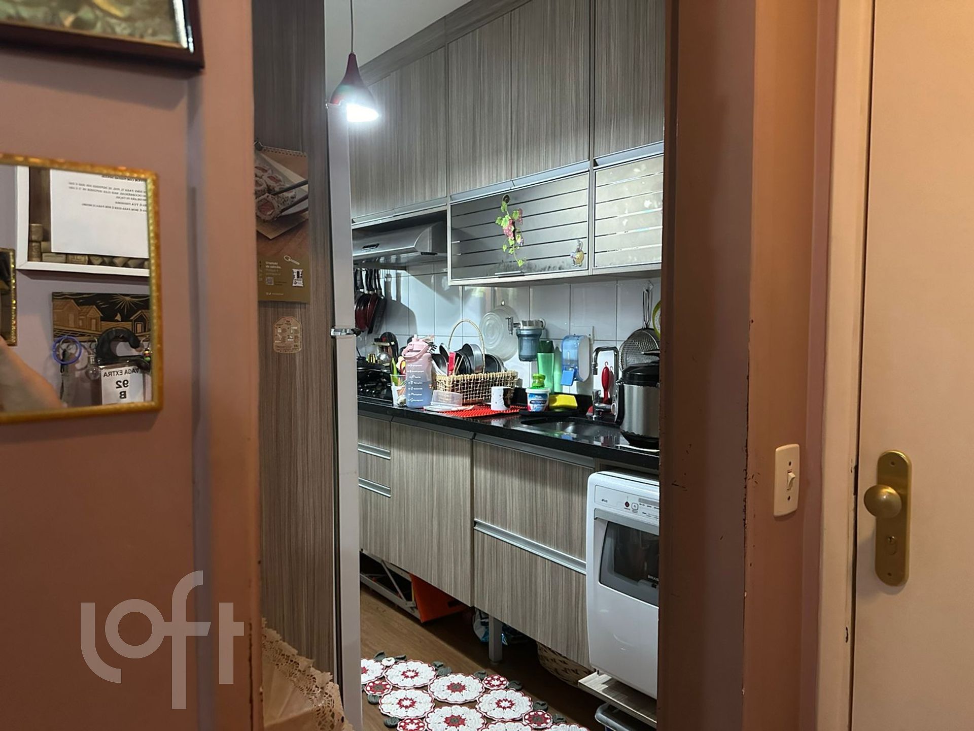 Apartamento à venda com 3 quartos, 65m² - Foto 2