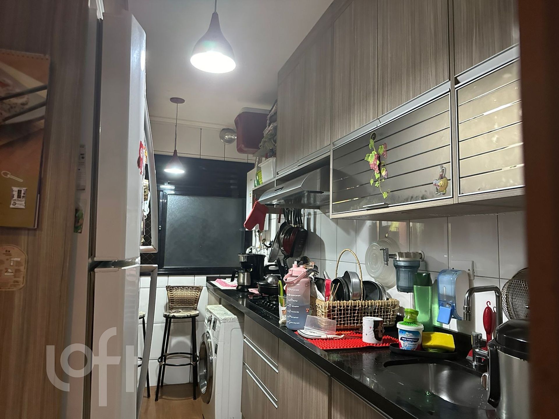 Apartamento à venda com 3 quartos, 65m² - Foto 1