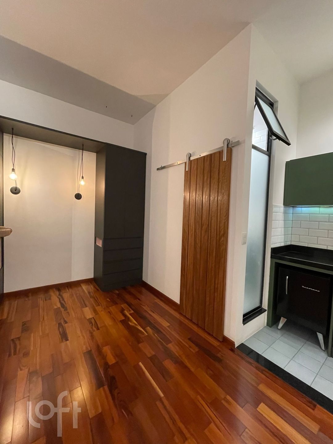 Apartamento à venda com 1 quarto, 25m² - Foto 2