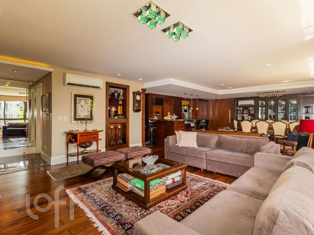 Apartamento com 181m², 3 dormitórios, 3 suítes, 3 vagas, Bela Vista em Porto Alegre