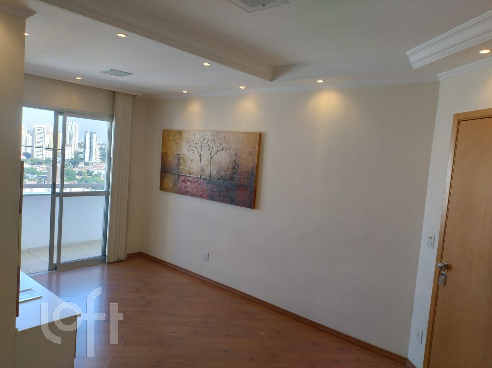 Apartamento à venda com 2 quartos, 69m² - Foto 3