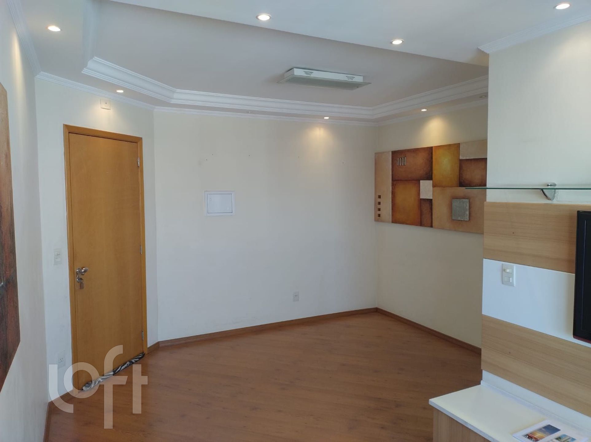 Apartamento à venda com 2 quartos, 69m² - Foto 2