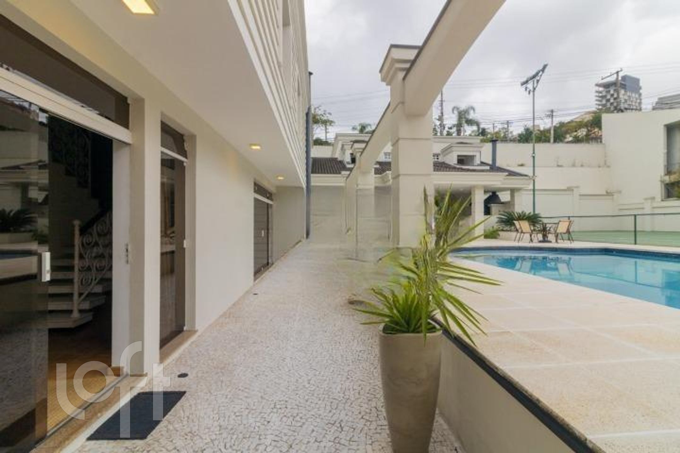 Casa à venda com 4 quartos, 710m² - Foto 16