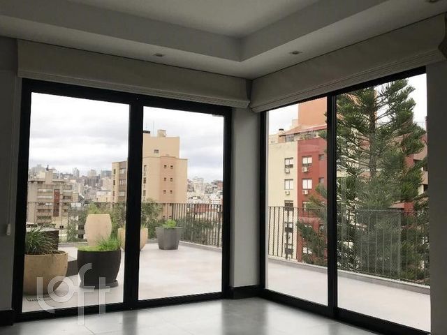 Apartamento com 200m², 2 dormitórios, 1 suíte, 1 vaga, Auxiliadora em Porto Alegre