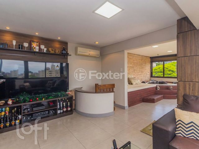 Apartamento com 101m², 1 dormitório, 1 suíte, 1 vaga, Higienópolis em Porto Alegre