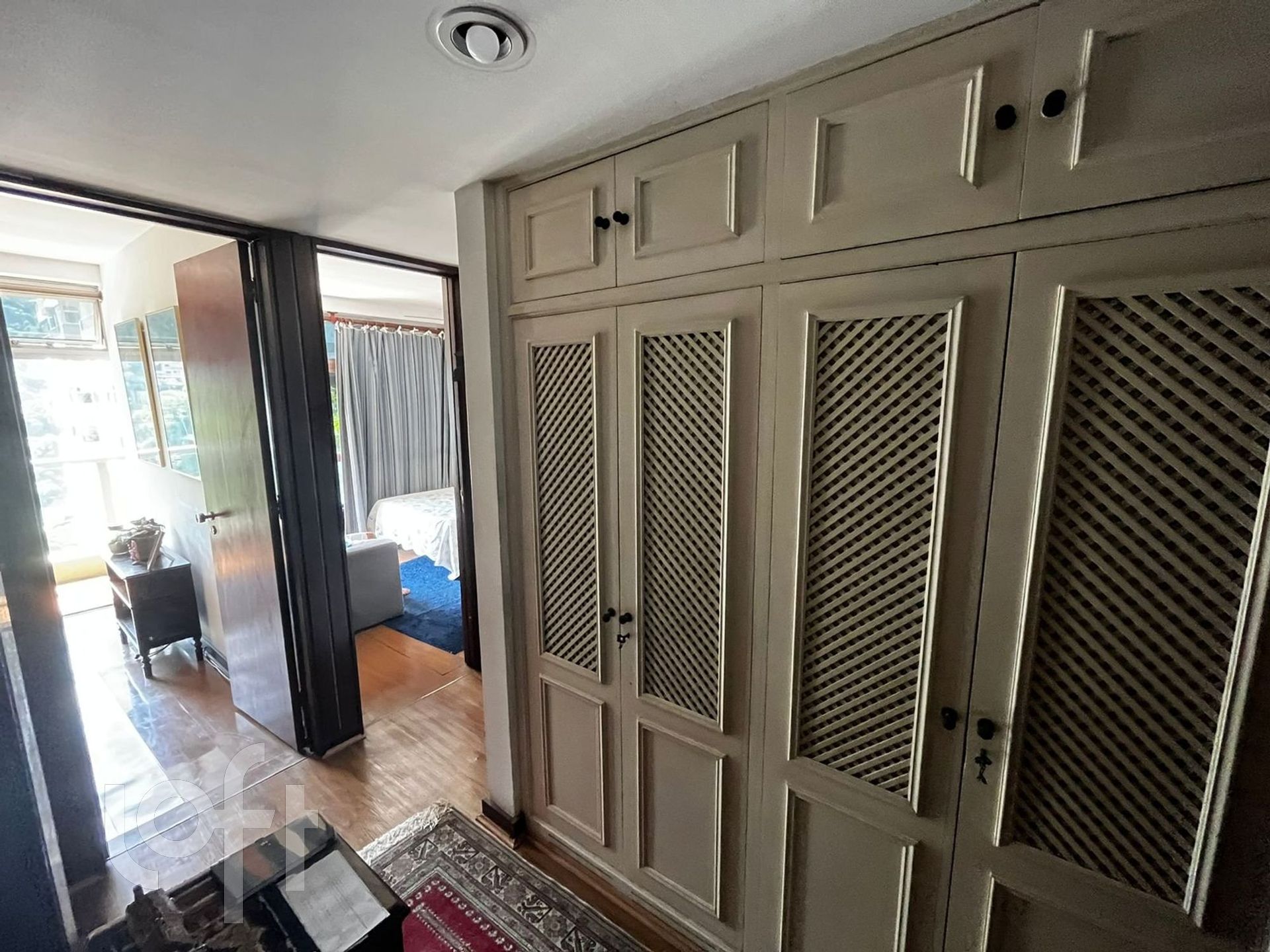 Apartamento à venda com 4 quartos, 200m² - Foto 8