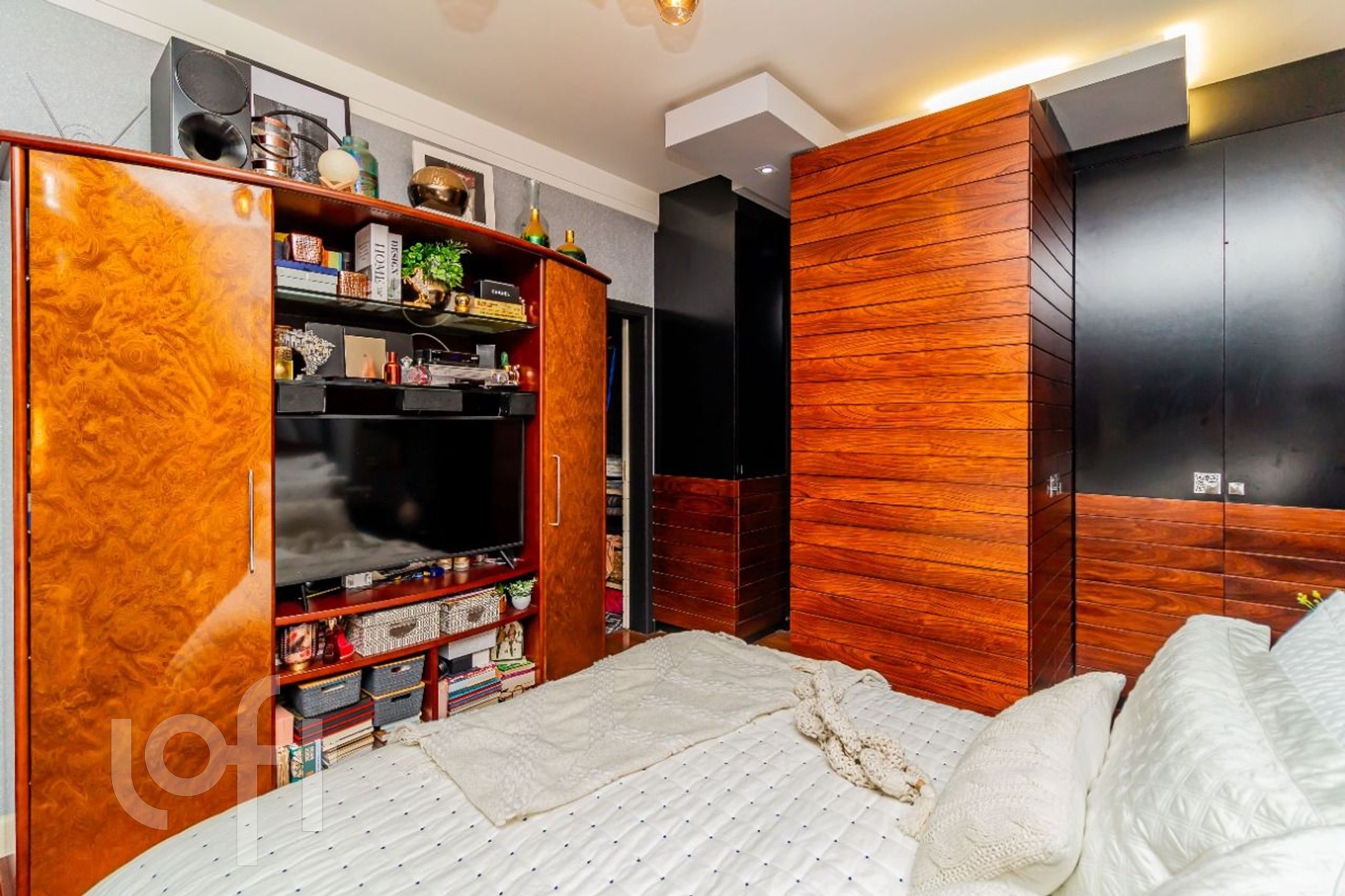 Apartamento à venda com 3 quartos, 192m² - Foto 46