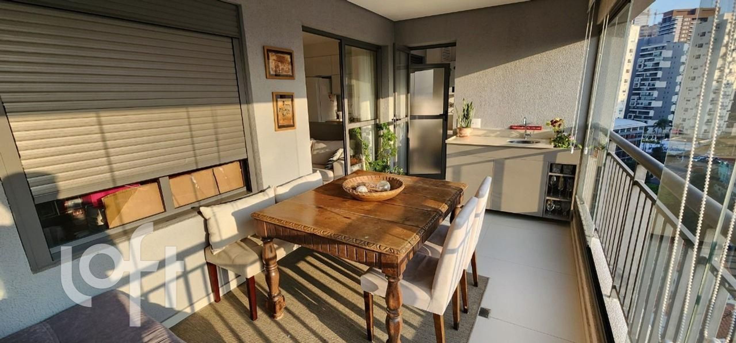 Apartamento à venda com 2 quartos, 67m² - Foto 3