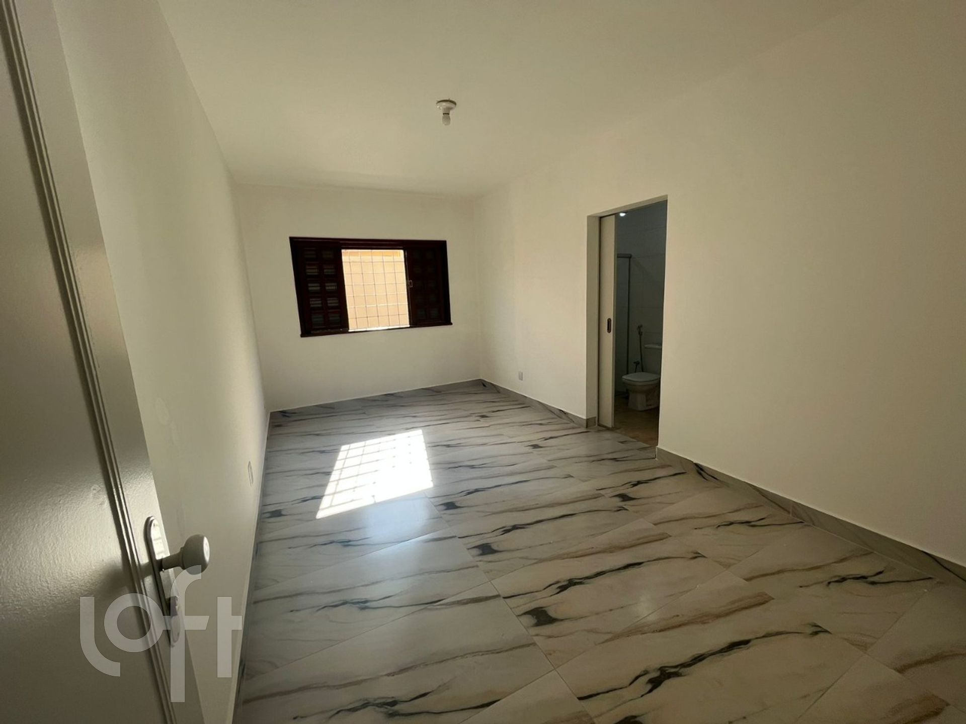 Casa à venda com 4 quartos, 312m² - Foto 10