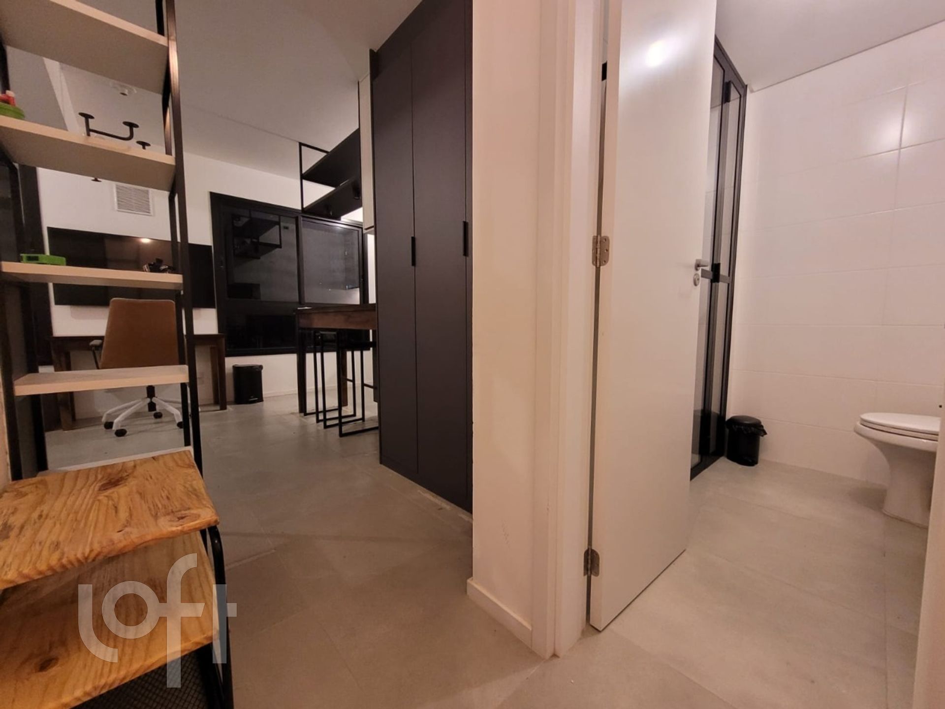 Apartamentos com 31m², 1 quarto, 1 garagem, no bairro Trindade em Florianópolis