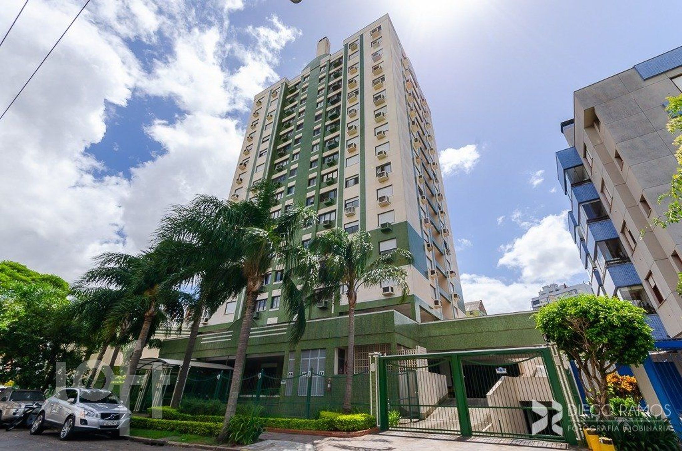 Apartamento com 90m², 3 dormitórios, 1 suíte, 2 vagas, Santa Cecília em Porto Alegre