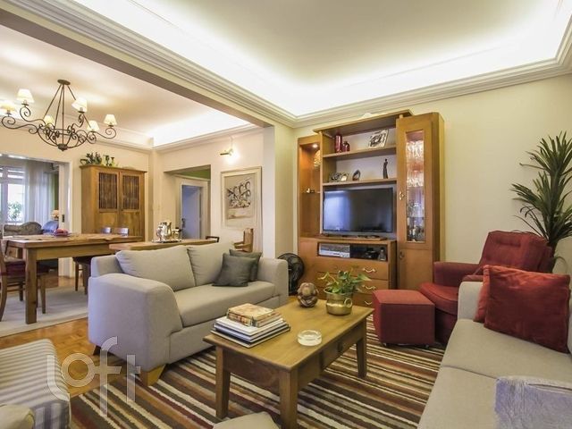 Apartamento com 155m², 4 dormitórios, 1 suíte, 1 vaga, Independência em Porto Alegre