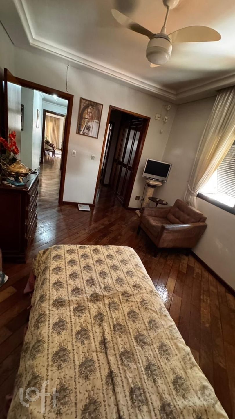 Apartamento à venda com 4 quartos, 200m² - Foto 20