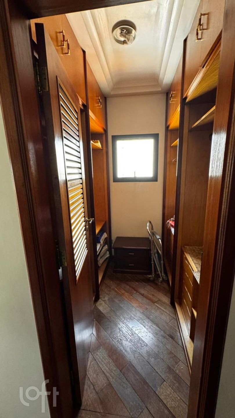 Apartamento à venda com 4 quartos, 200m² - Foto 33