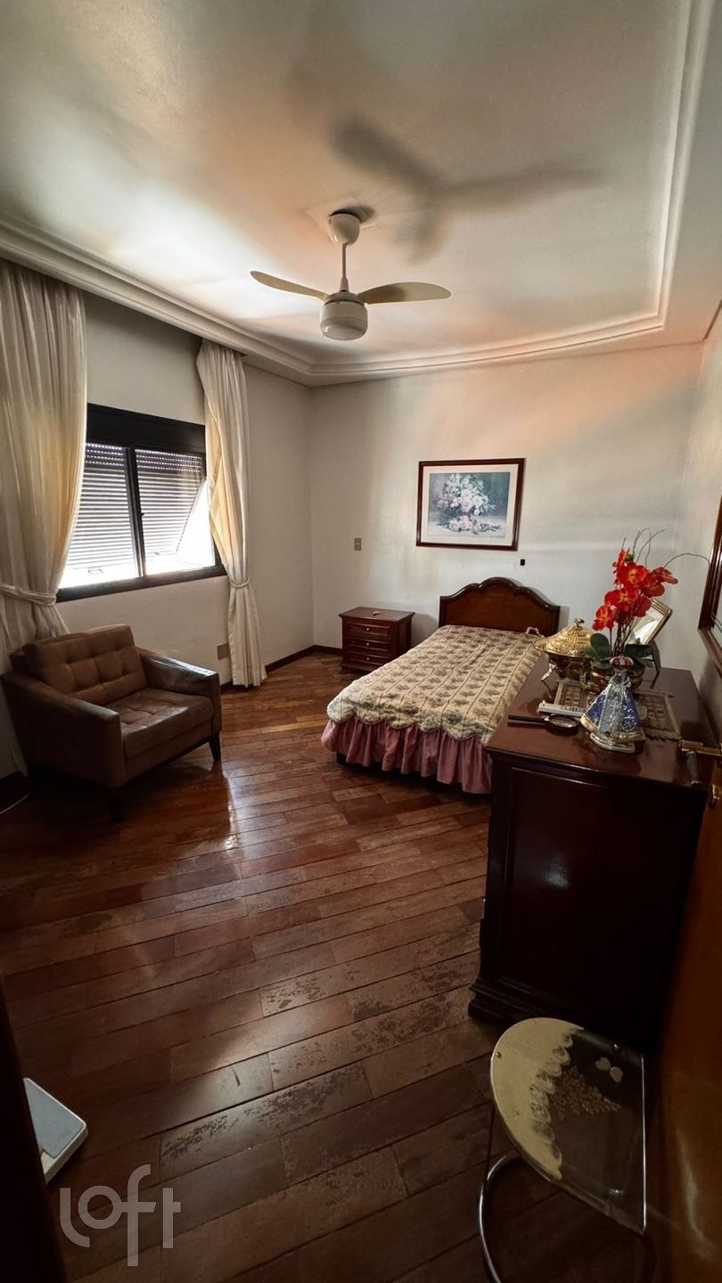 Apartamento à venda com 4 quartos, 200m² - Foto 19